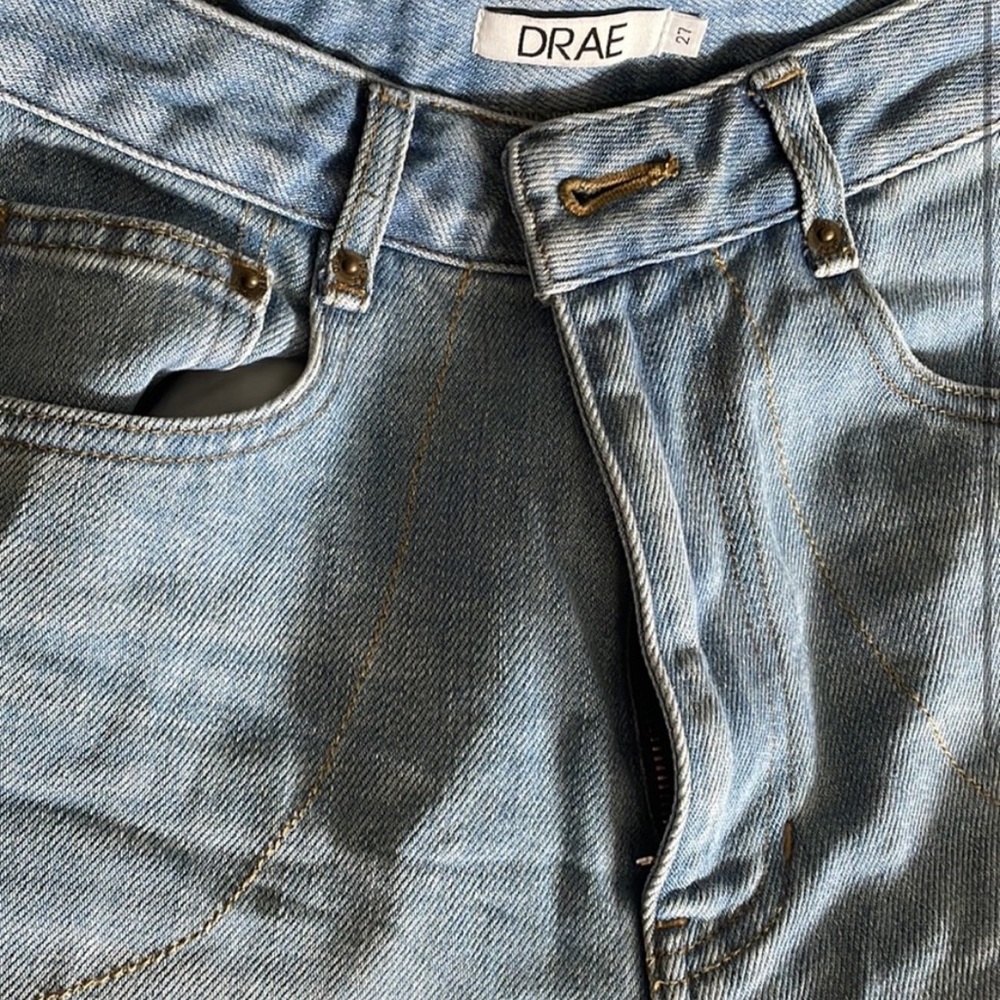 Drae Jeans - Picture 2 of 2